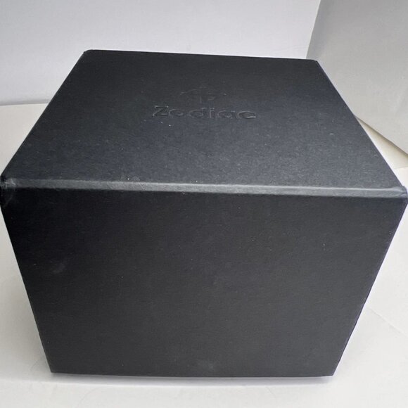 Zodiac ZO3604 Sea-Chron Steel 42mm Automatic Chronograph Men's Watch w/ Box - Picture 13 of 14